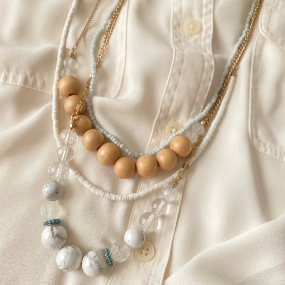 LOFT layered necklace - Picture 2 of 6